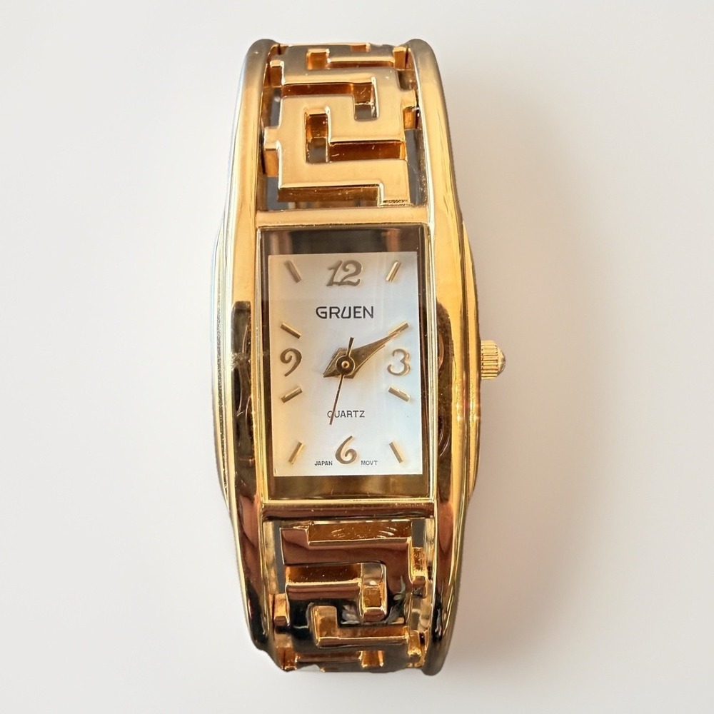 Gruen Womens Watch Rectangular White Dial Gold Tone Bangle Dress Quartz GR7968